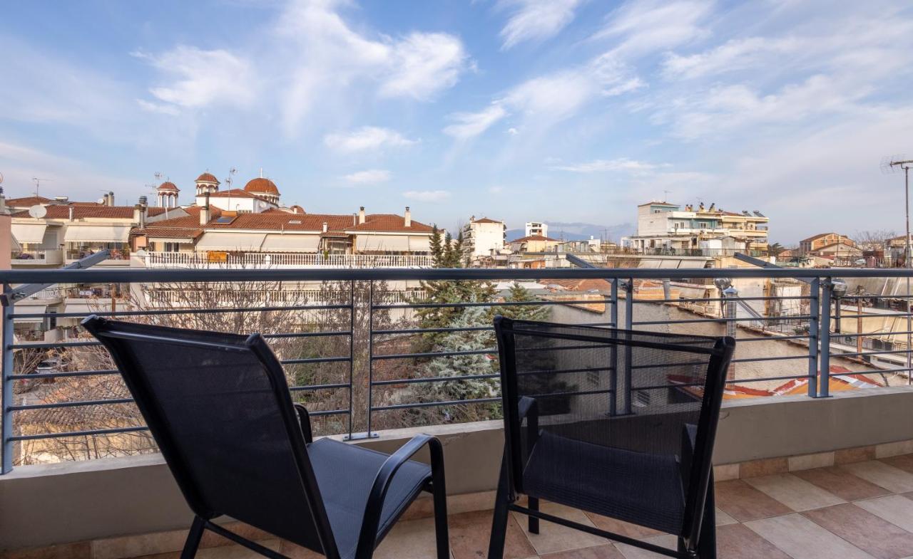 Central Apartment With Parking Λάρισα Εξωτερικό φωτογραφία